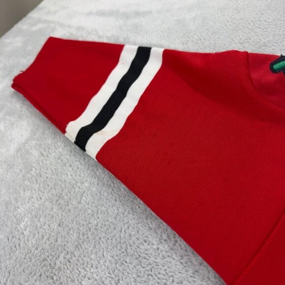 CCM Chicago Blackhawks Vintage Hockey Jersey Boys Size L/XL US - Picture 2 of 14